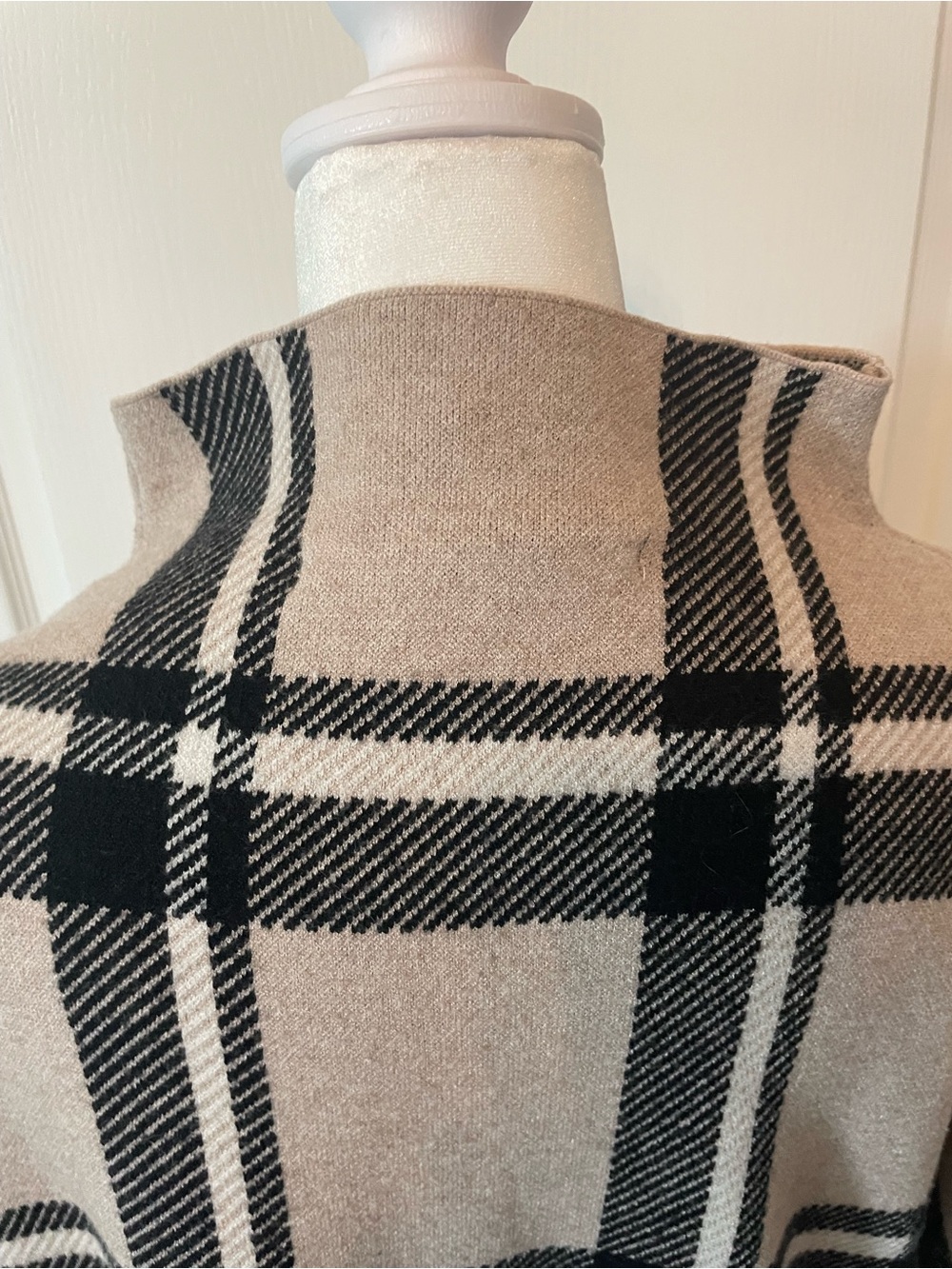 Max Studio Woman Black, Brown and White Knit Funnel Neck Sweater - Picture 5 of 12